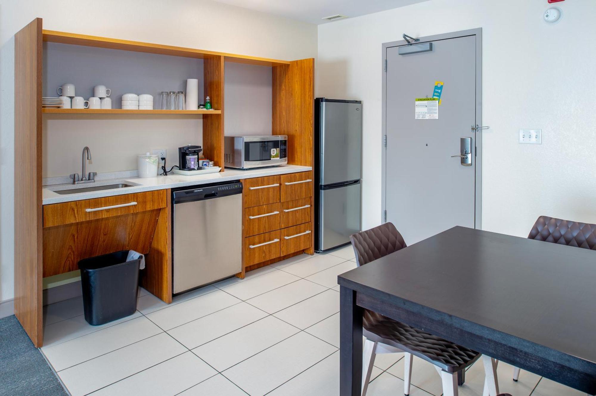 Home2 Suites St. Louis / Forest Park Richmond Heights Экстерьер фото