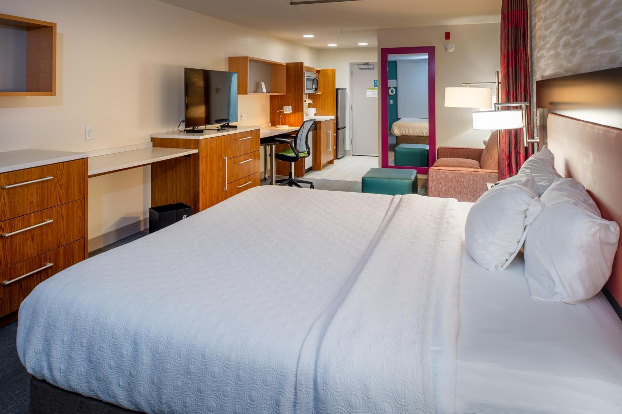 Home2 Suites St. Louis / Forest Park Richmond Heights Экстерьер фото