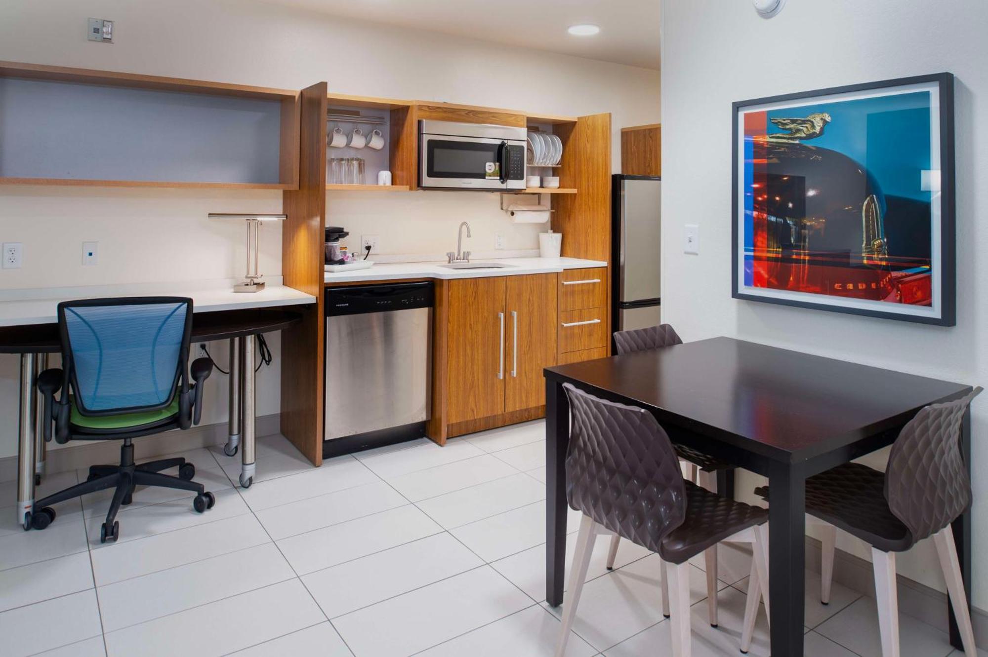 Home2 Suites St. Louis / Forest Park Richmond Heights Экстерьер фото